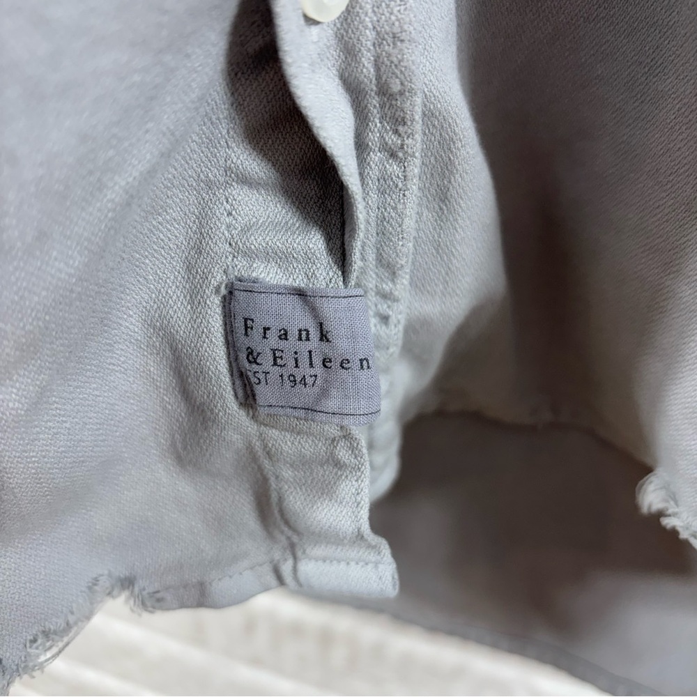 Frank & Eileen Eileen Button Down Gray Distressed… - image 3